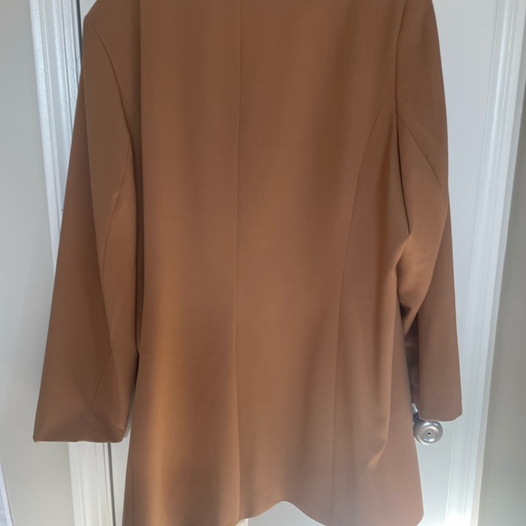 NWOT Calvin Klein Woman’s Suit - Picture 3 of 7